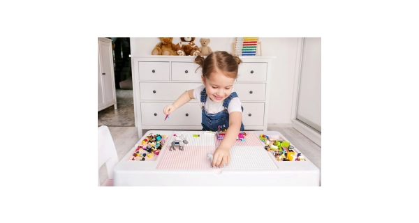 Dětská sada stoleček a židlička PESSEN, multicolor