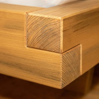 Dvoulůžko SIPA 200x200 cm, masiv smrk/kov