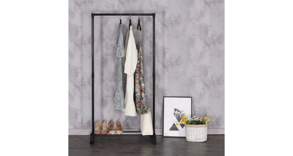 Jednoramenný stojan na šaty RONRO, černý