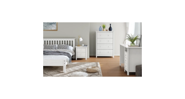 Komoda DWAYNE 4S, masiv borovice bílá