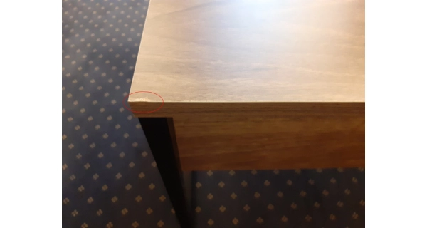 Konferenční stolek BILLY, vlašský ořech/černá - II. jakost, OSOBNÍ ODBĚR