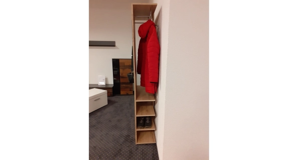 Předsíňová stěna PR 03, sanremo