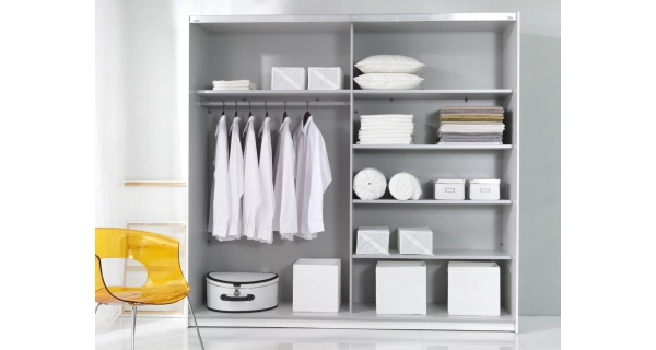 Šatní skříň se zrcadlem MAGGIE 180, bílá/bílý lesk