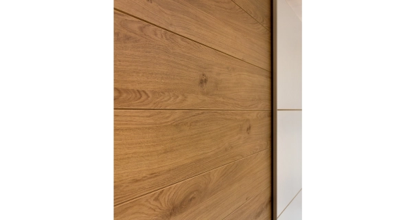 ZANDER skříň 220, dub beaufort/bílá