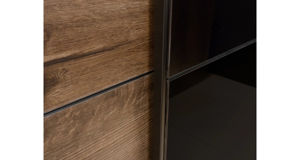 ZANDER skříň 220, dub monastery/černý lesk